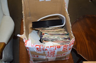 Lot 769A - BOX CONTAINING VARIOUS RECORDS, MAINLY POP MUSIC