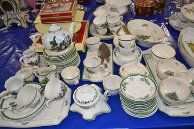 Lot 102 - A good quantity of Spode Christmas Tree...