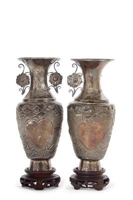 Lot 274 - A pair of late 19th Century Chinese export...