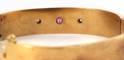 Lot 361 - A Queen Victoria presentation bangle, the...