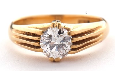 Lot 363 - An 18ct single stone diamond ring, the round...