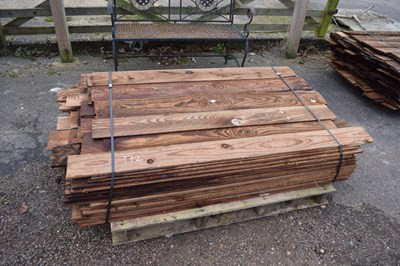 Lot 372 - Pallet of feather edge boarding