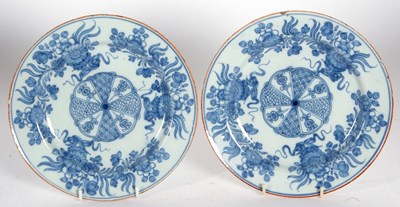 Lot 71 - A pair of 18th Century English Delft plates...