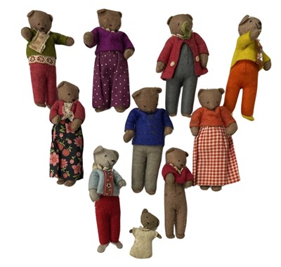 Lot 169 - A collection of miniature felted teddy bears,...