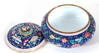 Lot 212 - A late 19th/early 20th Century Cloisonne box...