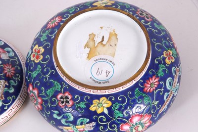 Lot 212 - A late 19th/early 20th Century Cloisonne box...