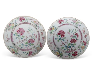 Lot 126A - A pair of mid 18th Century Chinese porcelain...