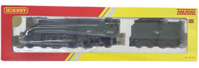 Lot 9 - A boxed Hornby 00 gauge R2784X BR Class A4...