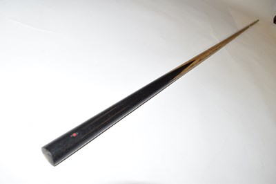 Lot 185 - 20th century cue marked TBH to base, 143cm long