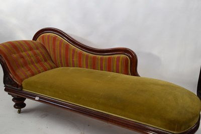 Lot 267 - Victorian mahogany framed chaise longue with...