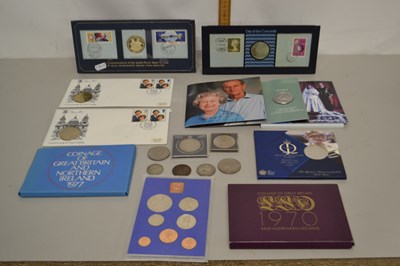 Lot 124 - Mixed Lot: Various British presentation coin...