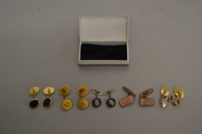 Lot 126 - Box of various assorted cufflinks