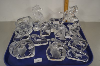 Lot 169 - A collection of Wedgwood glass plaques...