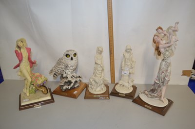 Lot 195 - Mixed Lot: Various Italian resin figurines