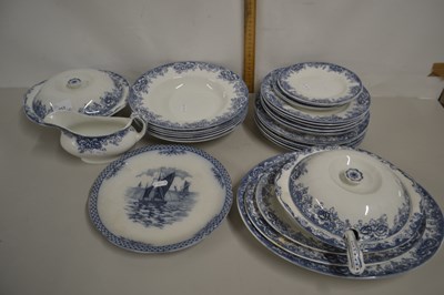 Lot 213 - Quantity of Empire ware table wares