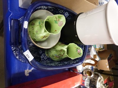 Lot 614 - Blue and white foot bath together with a pair...