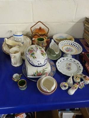 Lot 656 - Mixed Lot: Assorted ceramics, tureen, teapots,...