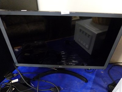 Lot 691 - LG flat screen TV together with a Bush DVD player