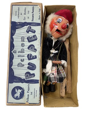 Lot 153 - A boxed Pelham SM Macboozle marionette puppet