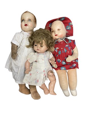 Lot 234 - A collection of vintage dolls, to include:  -...