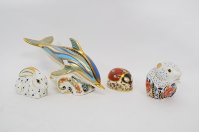 Lot 107 - Royal Crown Derby paperweight modelled as a...