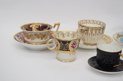 Lot 108 - Group of English porcelain late 19th century...
