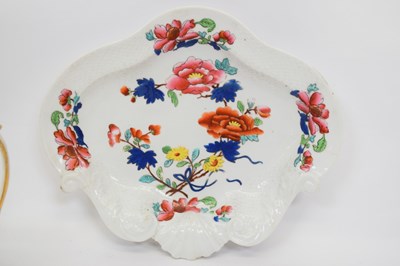 Lot 111 - Shaped Chamberlins Worcester dish with floral...