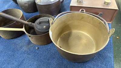 Lot 126 - Mixed Lot: Various brass, copper and iron pans...