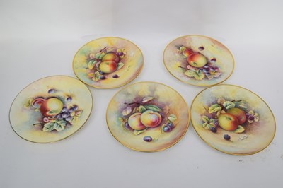 Lot 146 - Group of five Minton Apple plates signed by...