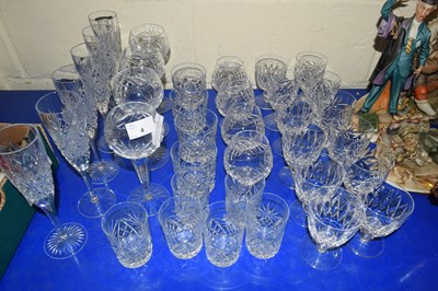 Lot 4 - COLLECTION OF VARIOUS 20TH CENTURY CLEAR...