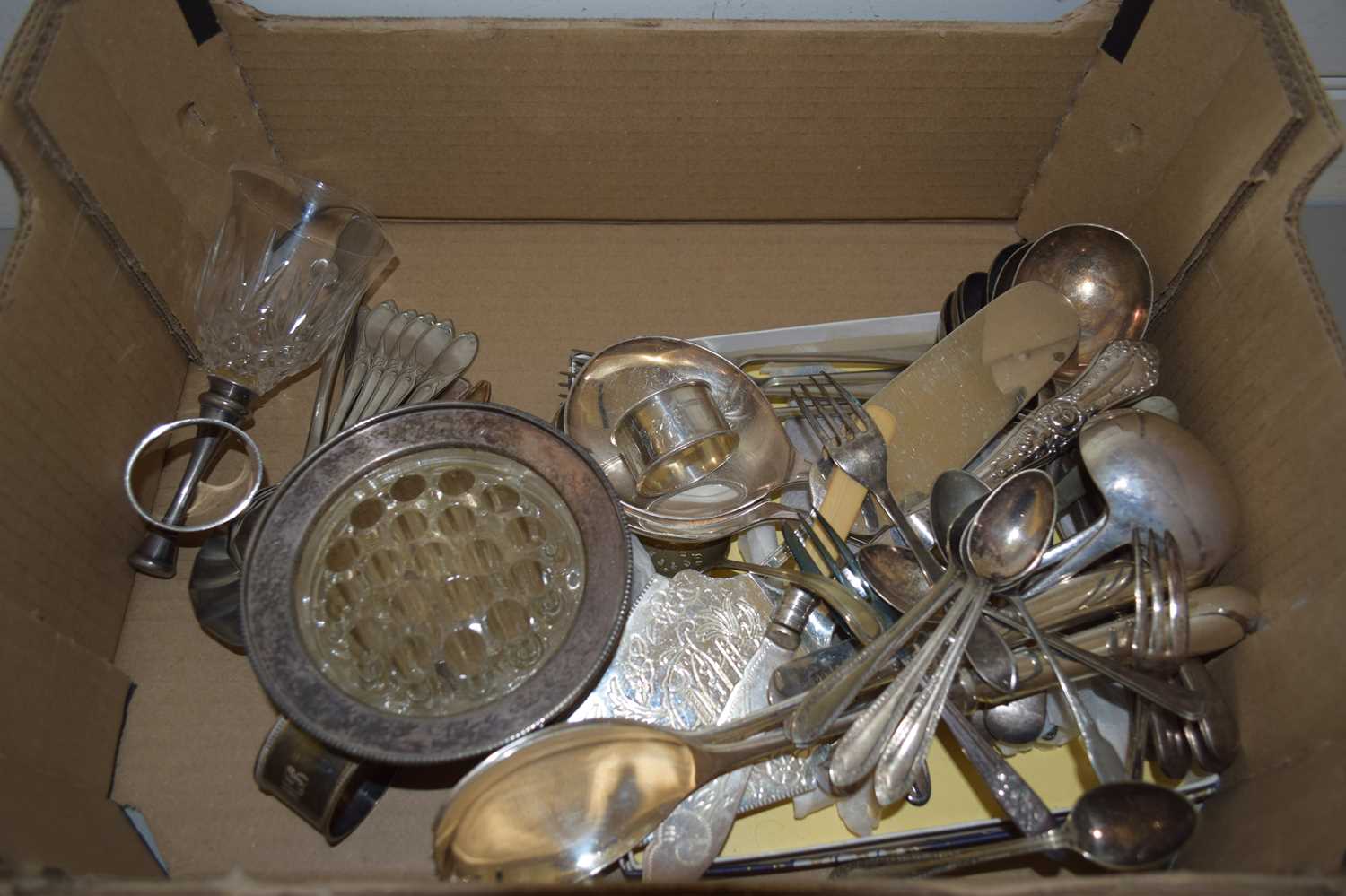Lot 26 - BOX OF ASSORTED SILVER PLATED CUTLERY