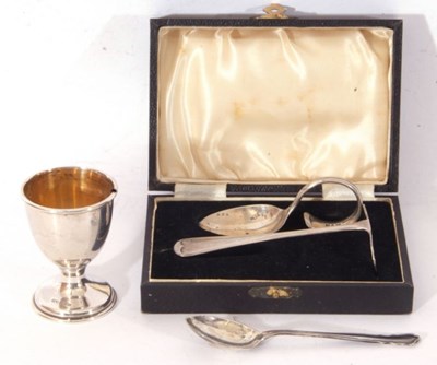 Lot 171 - Mixed Lot: comprising a Chester hallmarked...