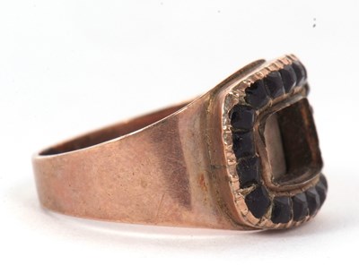 Lot 31 - An early 19th century memorial ring, the...