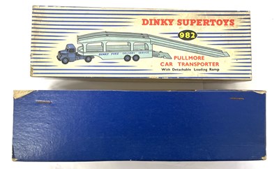 Lot 76 - An original (empty) box for a Dinky Supertoys...
