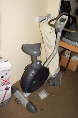 Lot 700 - TUNTURI EXERCISE MACHINE