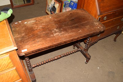 Lot 771 - VICTORIAN ROSEWOOD VENEERED SIDE TABLE ON...