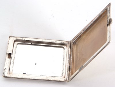 Lot 18 - An Edwardian silver ladies compact, having...