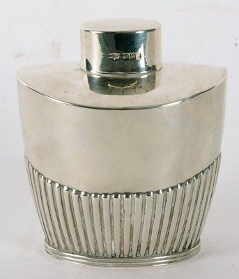 Lot 62 - An Edwardian silver caddy of tapering oval...