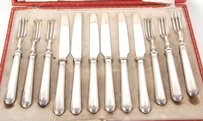 Lot 79 - A cased set of six pairs of silver handled...