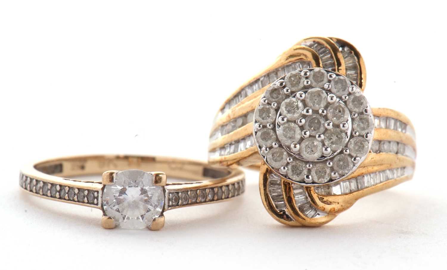 Lot 32 - Two 9ct rings: the first set with a cluster or...
