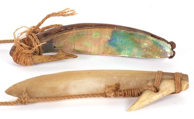 Lot 348 - New Zealand Maori Fishing Lure (Pa KahawaI),...