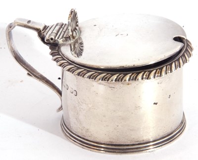 Lot 5 - George IV silver drum mustard pot, applied...