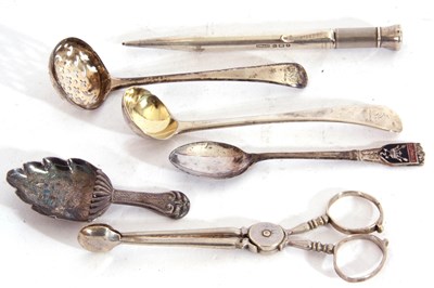 Lot 65 - Mixed Lot: George IV silver caddy leaf spoon,...