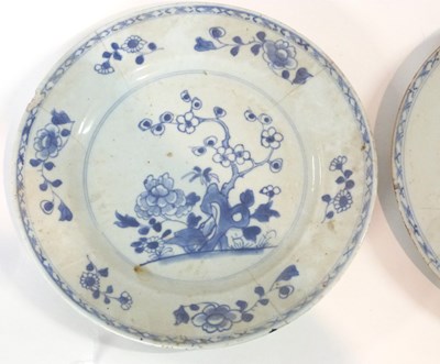 Lot 273 - Group of three 18th Century Chinese porcelain...