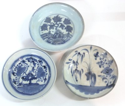 Lot 274 - Group of three Chinese porcelain dishes all...