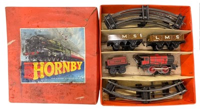 Lot 38 - A boxed 0 gauge Hornby M1 Goods set (unchecked...