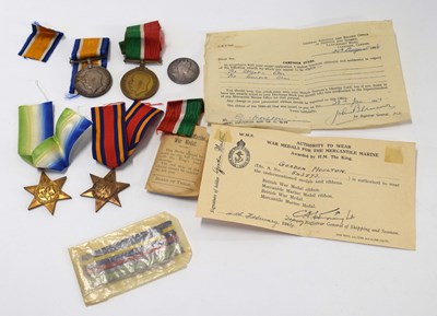 Lot 79 - Pair of First World War medals comprising of...