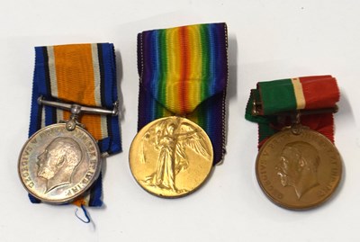 Lot 82 - First World war British medal trio comprising...