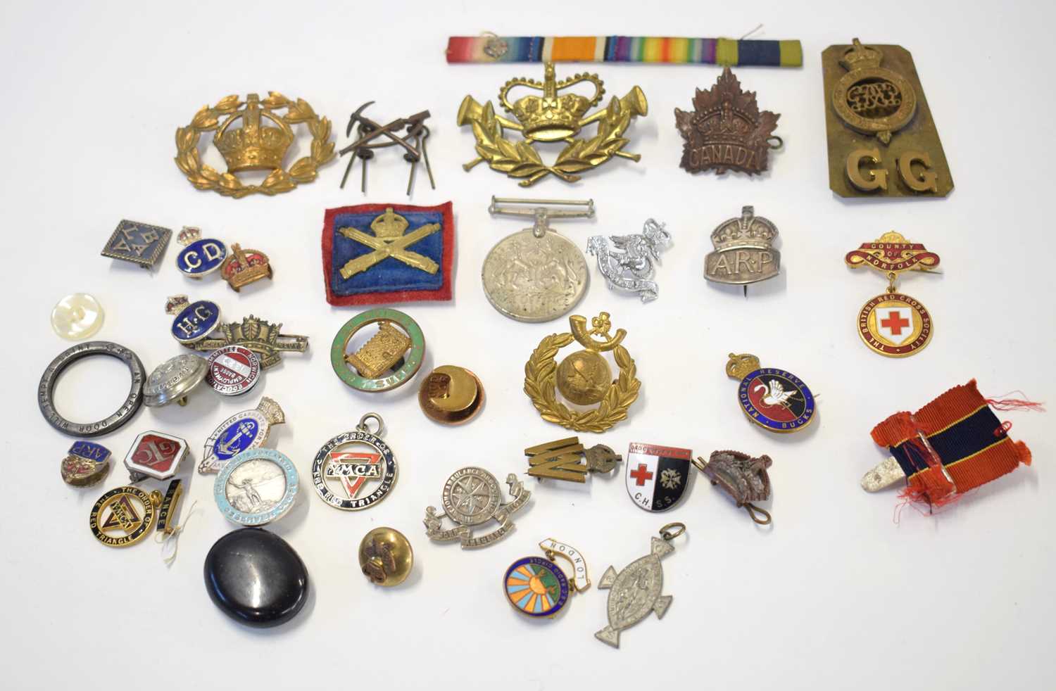 Lot 170 - Quantity of mixed cap badges, silver pins and...