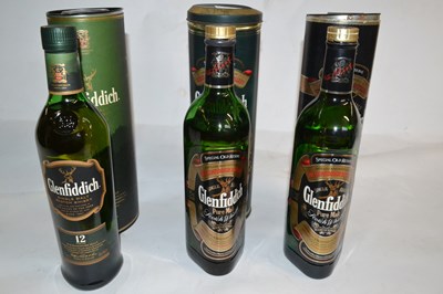 Lot 158 - Three bottles of Glenfiddich single malt...